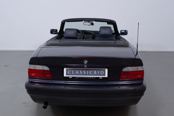 BMW 318i Cabriolet