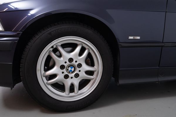 BMW 318i Cabriolet